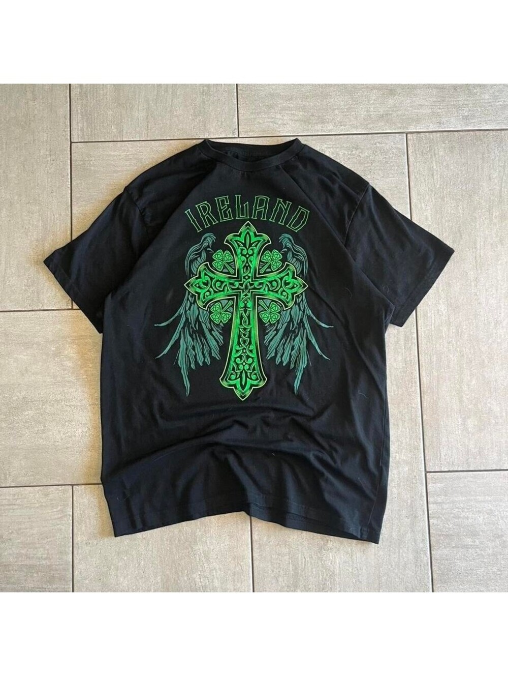 Y2K style Ireland cross tee - Picture 1 of 6